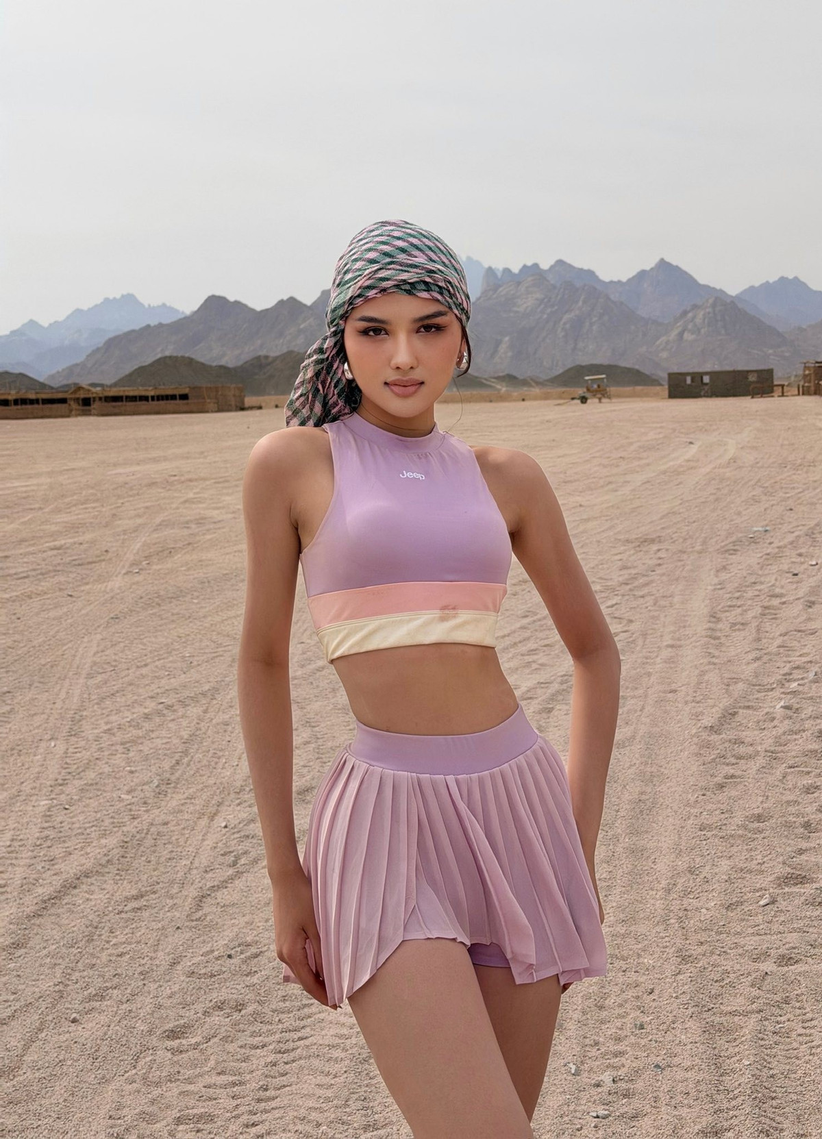 Dù lịch trình dày đặc và áp lực cạnh tranh khốc liệt, Thu Ngân vẫn giữ sự điềm tĩnh, tích cực hòa nhập, không ngừng hoàn thiện bản thân để mang đến hình ảnh tốt nhất của đại diện Việt Nam trên đấu trường quốc tế.