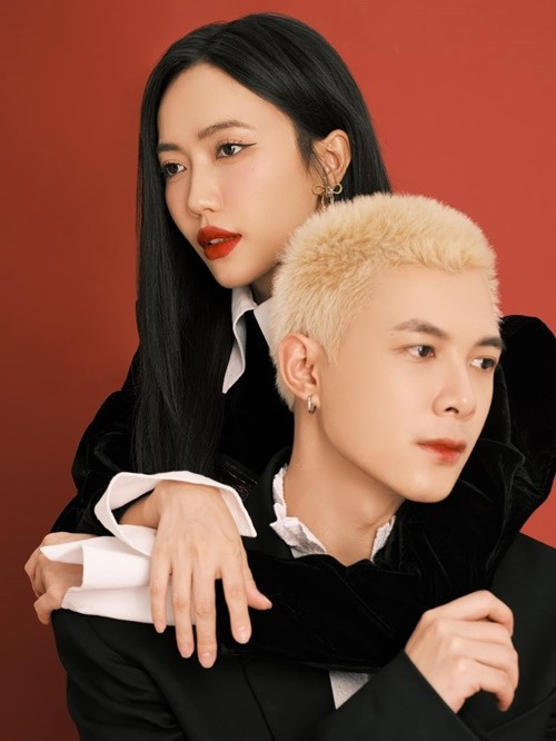 Trong cuộc phỏng vấn với Saostar, Anh Tú cho biết, trong tương lai, anh vẫn nghĩ bản thân là diễn viên. "Với âm nhạc thì tôi xem như đây là niềm vui chứ sẽ không chiếm toàn bộ. Kiểu như ngày xưa mình làm một mình, giờ có anh em thì làm cùng anh em thôi", nam diễn viên trải lòng. Ảnh: FB Diệu Nhi.