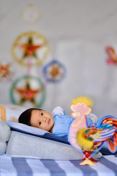 Ngọc Hân sinh quý tử vào ngày 28/8/2025, nhưng đến ngày 18/9, cô mới chia sẻ về việc sinh nở.