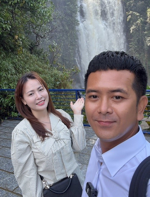 Trước khi kết hôn với Tuệ Tâm, Hùng Thuận không tham gia các hoạt động nghệ thuật trong thời gian dài để tập trung kinh doanh bất động sản, livestream bán hàng. Ảnh: FB Hùng Thuận.