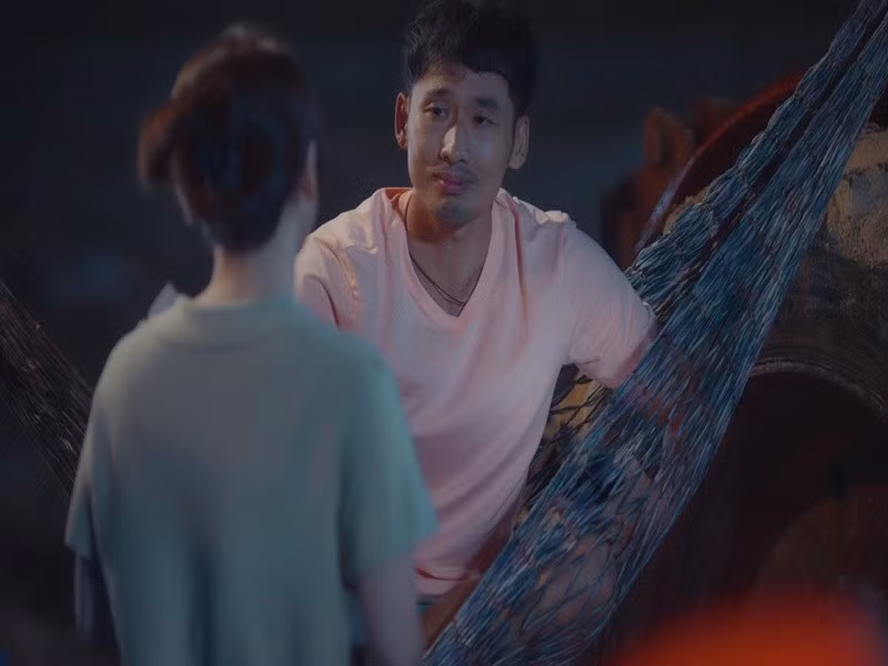 Theo Nhân Dân Online, ngoài Phương Anh Đào, Tuấn Trần, Báu vật trời cho còn có sự tham gia diễn xuất của nghệ sĩ Trung Dân, Quách Ngọc Ngoan, bé Mì Gói, Hưng Nguyễn, Khuyến Dương, Bích Ngọc… Ảnh: VOV.