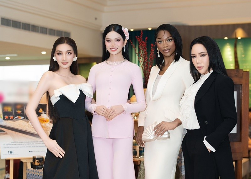 View - Hà Tâm Như đẹp mong manh, quyến rũ ở Miss International Queen 2025 | Báo Tri thức và Cuộc sống - TIN TỨC PHỔ BIẾN KIẾN THỨC 24H