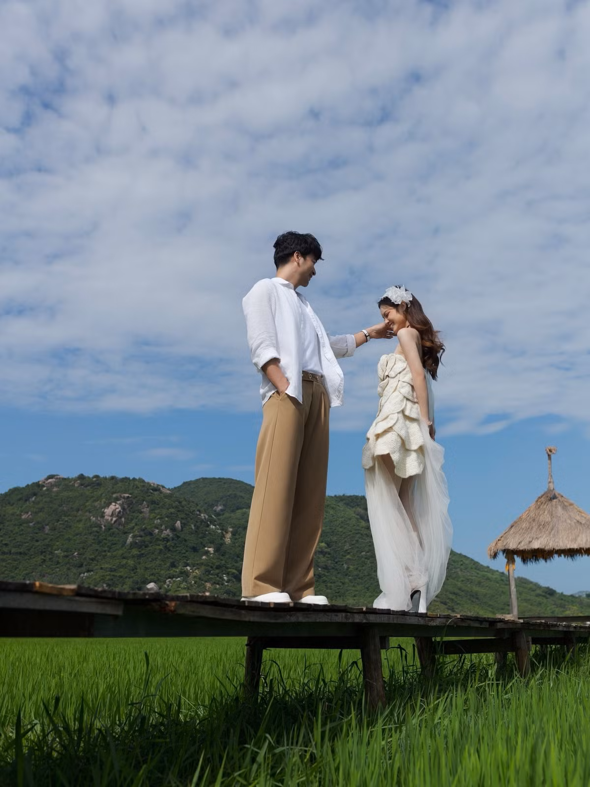 Đám cưới Sunny Đan Ngọc - Đoàn Minh Tài sẽ có sự góp mặt của nhiều bạn bè cặp đôi hoạt động trong showbiz Việt. Ảnh: FB Đoàn Minh Tài.