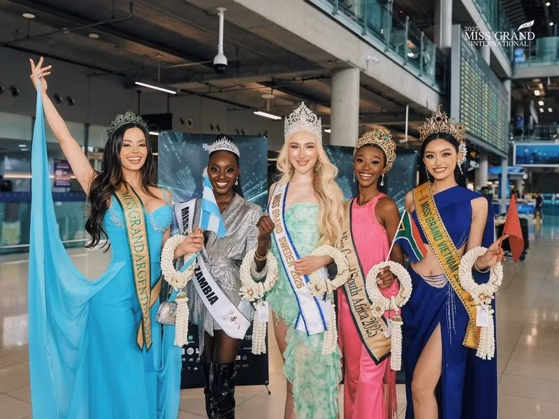 Yến Nhi đọ sắc đại diện Nam Phi, Thuỵ Điển, Zambia và Argentina khi vừa nhập cuộc. Ảnh: Miss Grand International.