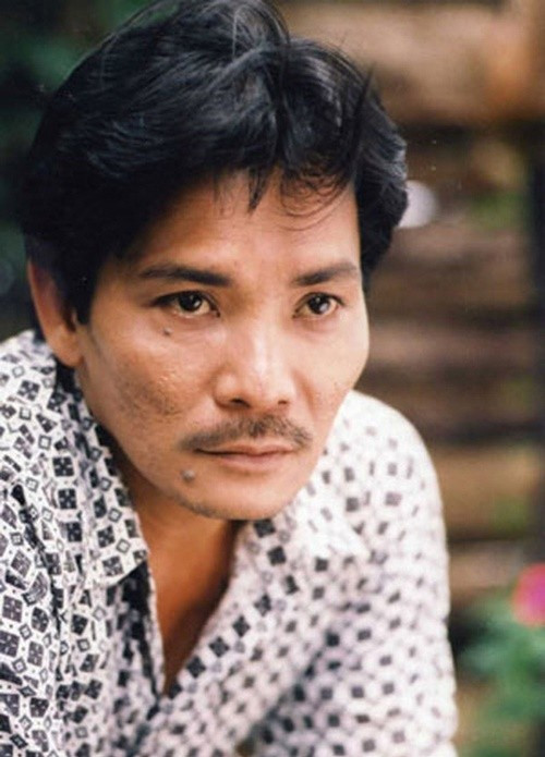 Theo Vietnamnet, năm 2024, Thương Tín bị vỡ xương bánh chè, không còn khả năng hồi phục. Những ngày cuối đời, sức khỏe và ý thức của Thương Tín sút giảm nghiêm trọng. Ảnh: Tiền Phong.