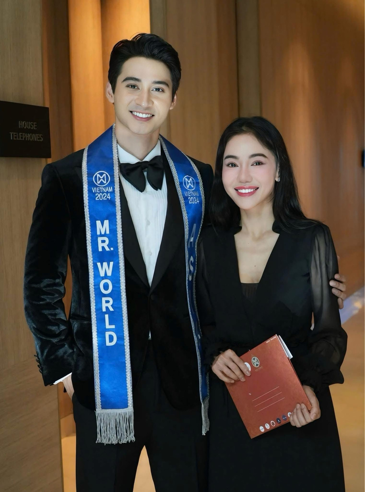 View - Quế Anh cảm ơn mẹ ruột, 'bà trùm hoa hậu' Kim Dung ngày 20/10 | Báo Tri thức và Cuộc sống - TIN TỨC PHỔ BIẾN KIẾN THỨC 24H