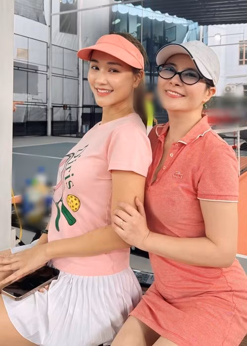 Nhiều năm qua, Kim Oanh kín tiếng về chuyện tình cảm. Ảnh: FB Kim Oanh.