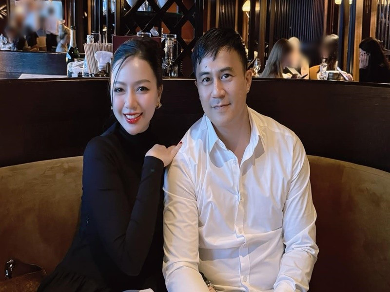 Trên trang cá nhân, Băng Di vừa khoe tin vui cầu hôn. Cô viết trên trang cá nhân: "Hành trình mới chắc chắn sẽ không thiếu lo lắng đối với một người từng sợ hôn nhân". Ảnh: FB Băng Di.