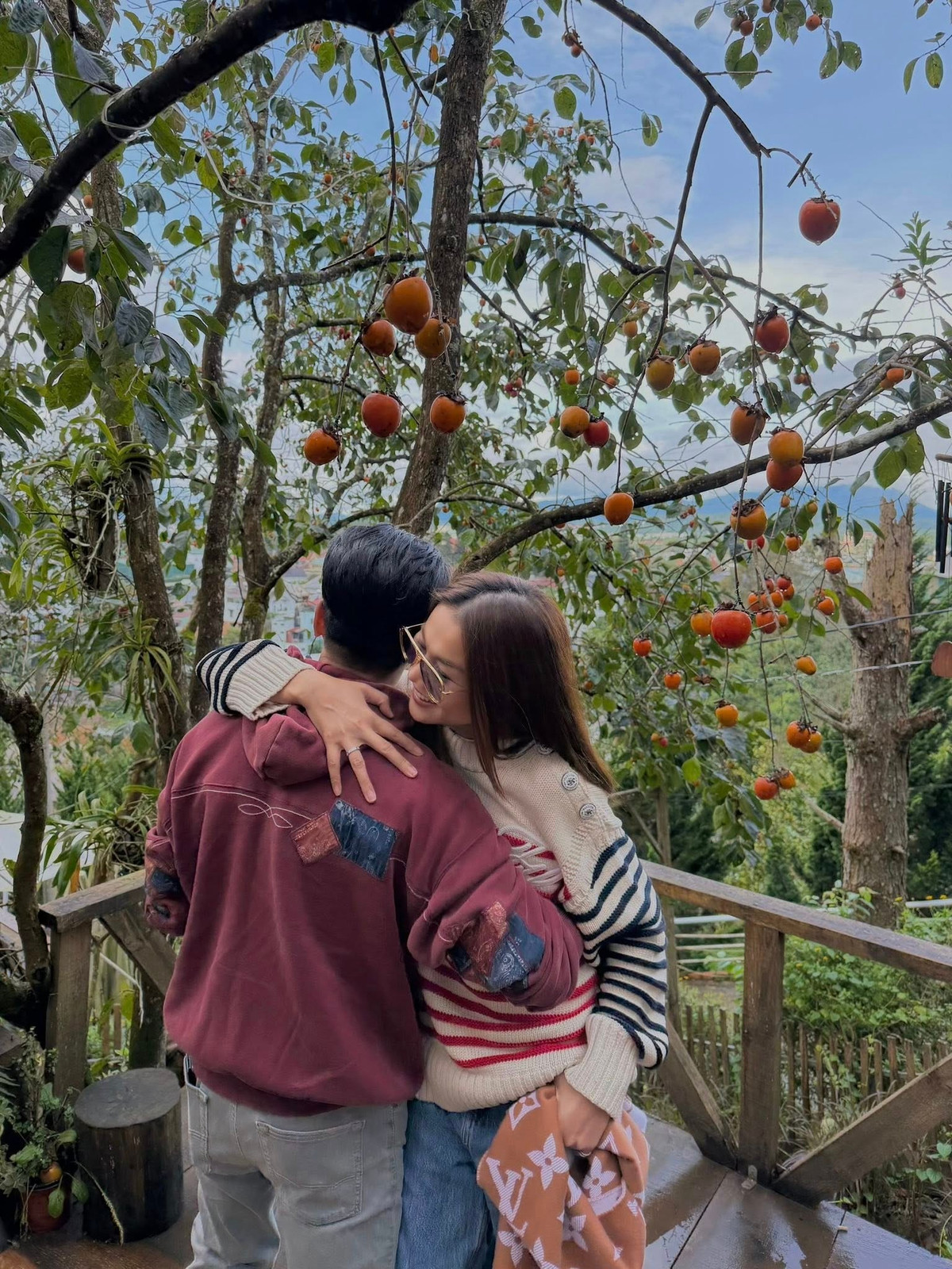 Theo Dân Việt, Thanh Hằng chia sẻ, trong hôn nhân, cô được thoải mái thể hiện bản thân.