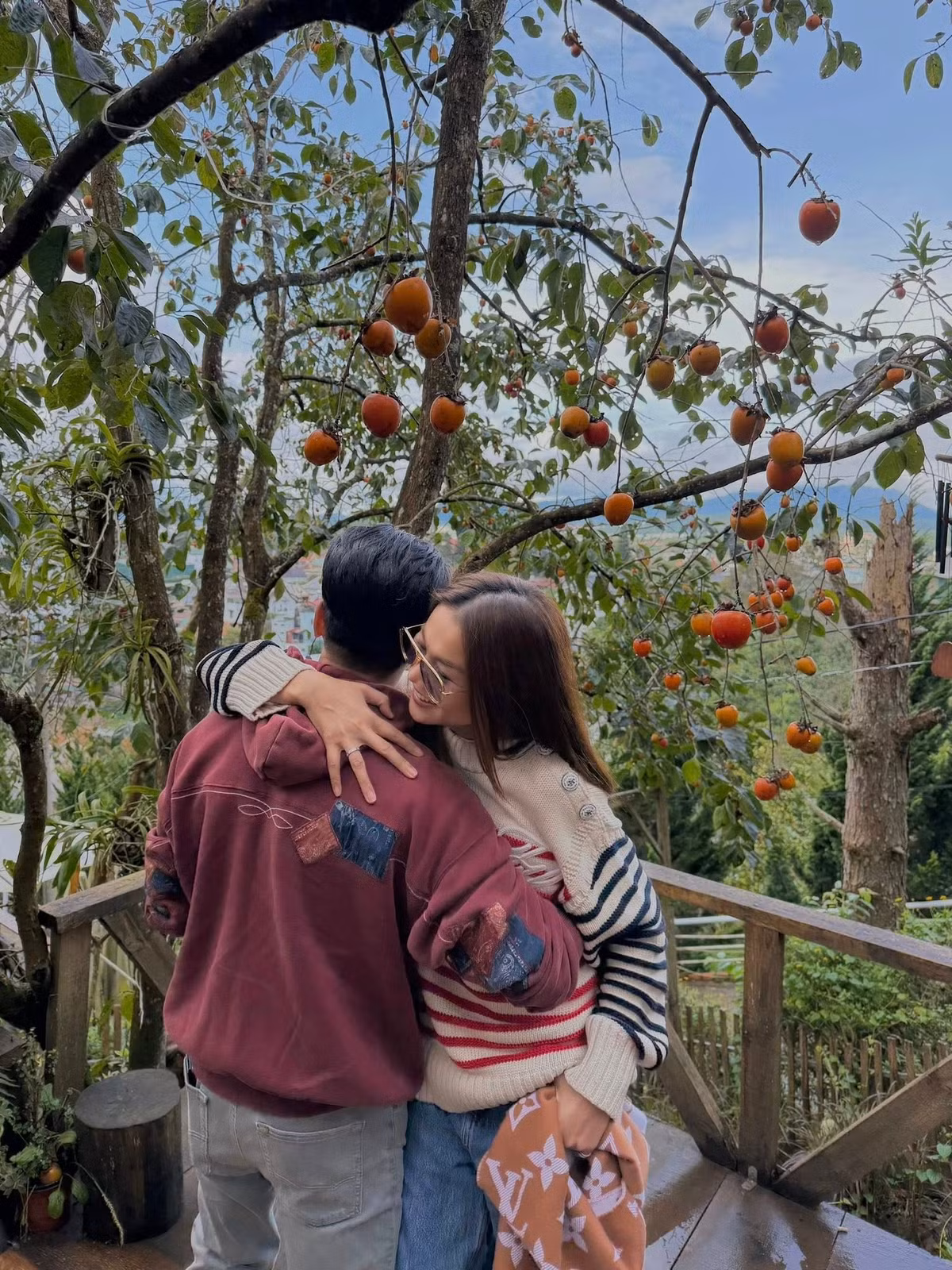 Theo Dân Việt, Thanh Hằng chia sẻ, trong hôn nhân, cô được thoải mái thể hiện bản thân.