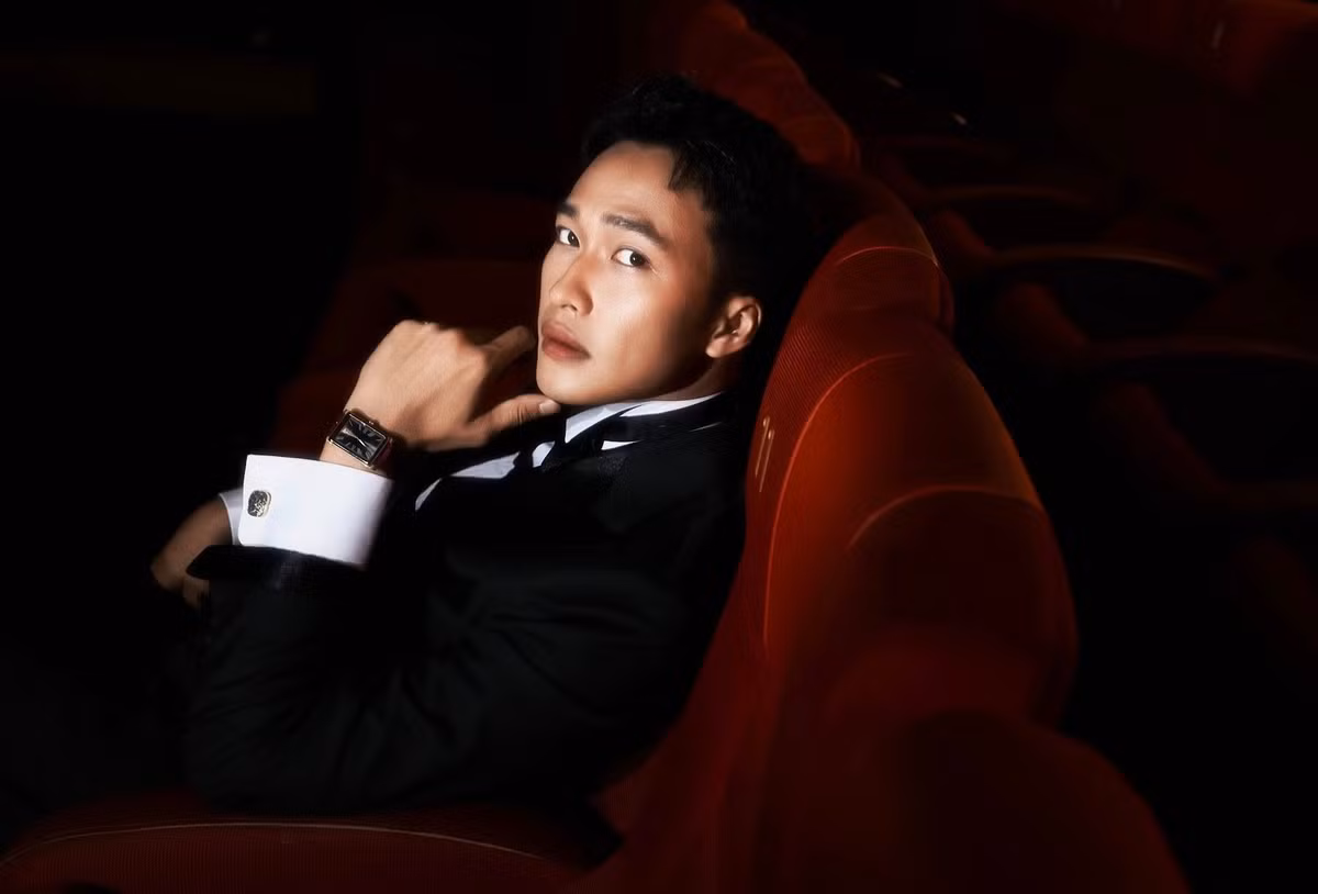 Ngoại hình là lợi thế của Lâm Thanh Nhã khi anh theo đuổi nghệ thuật.