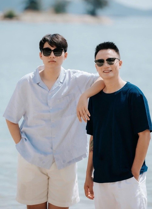 Tê Giác sinh năm 2007, hiện tại cao lớn và được khen ngợi sở hữu vẻ ngoài điển trai. Ảnh: FB Đoàn Thanh Thảo.