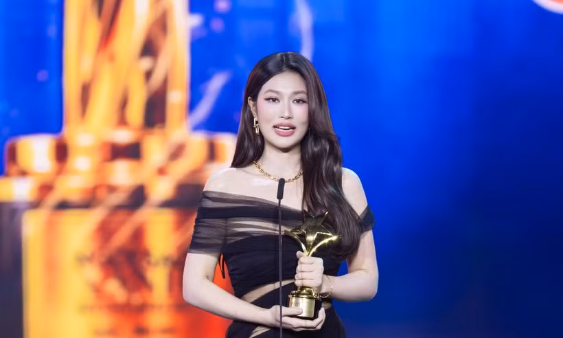 Theo VietnamPlus, vai Thúy Vân giúp Đoàn Thiên Ân nhận giải Nữ diễn viên được yêu thích nhất hạng mục điện ảnh tại lễ trao giải Ngôi Sao Xanh 2025. Ảnh: VietnamPlus.