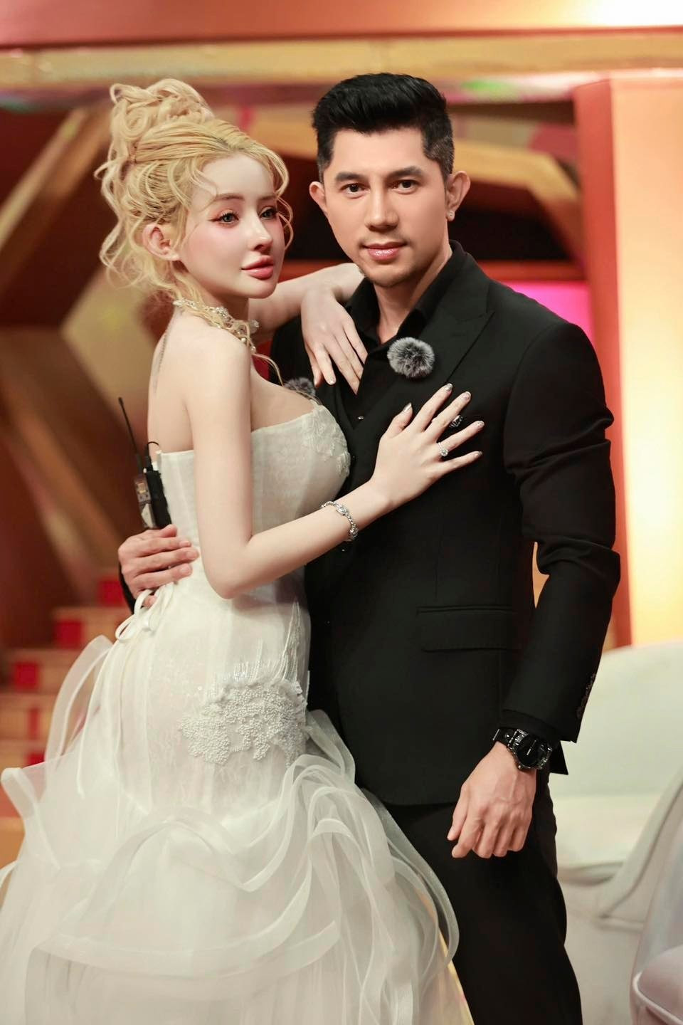 View - Lương Bằng Quang - Ngân 98 yêu đương ồn ào, cùng vướng lao lý | Báo Tri thức và Cuộc sống - TIN TỨC PHỔ BIẾN KIẾN THỨC 24H