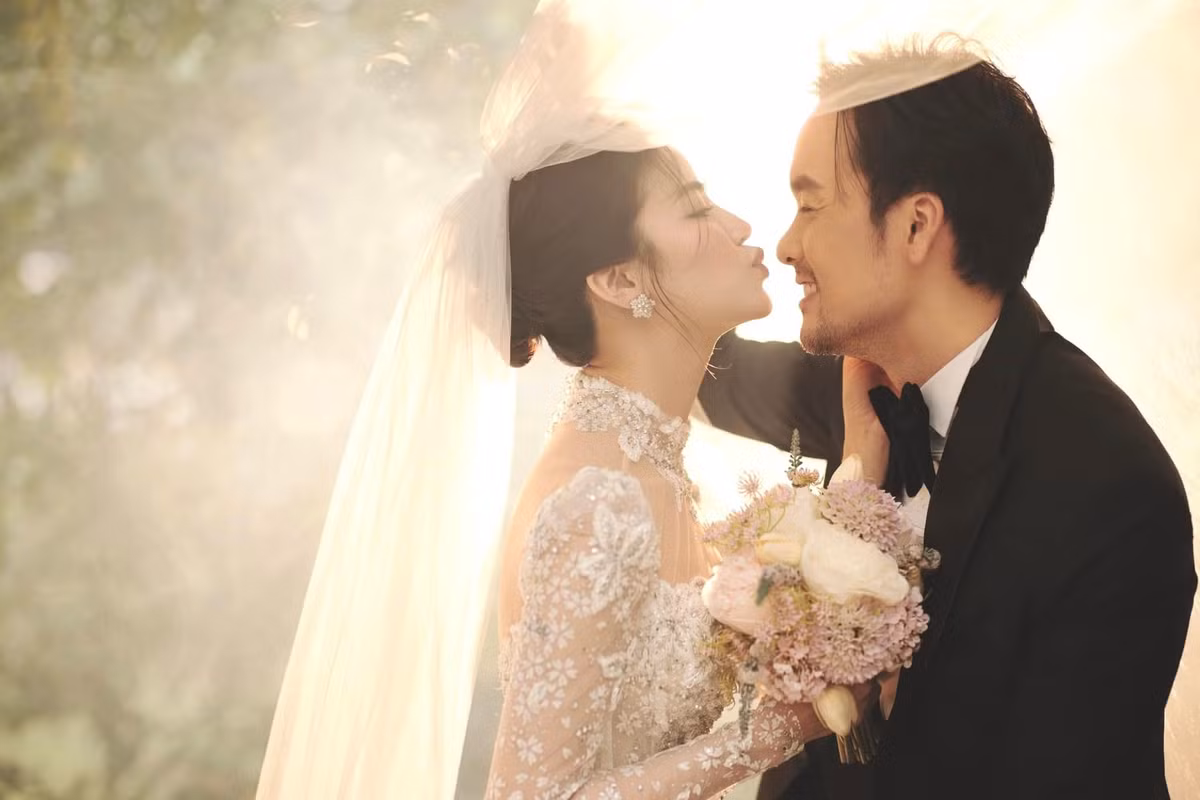 Anh Đào đã lập gia đình. Cô đăng ký kết hôn với Anh Tuấn vào năm 2024 sau 4 năm hẹn hò. Ảnh: FB Anh Đào.