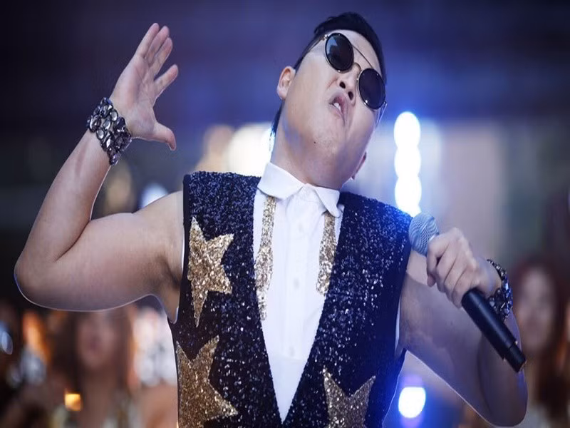 P Nation - công ty quản lý của Psy cho biết việc Psy nhờ quản lý và các bên thứ 3 thay mặt mình nhận thuốc là sai. Ảnh: Vietnamnet.