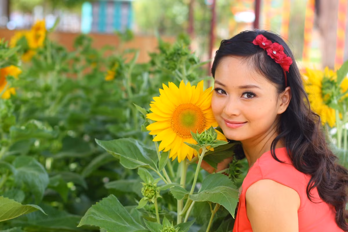 Mối tình giữa Lan Phương và một chàng trai người Đức bắt đầu khi cả hai gặp nhau tại một bữa tiệc. Ảnh: FB Lan Phương.