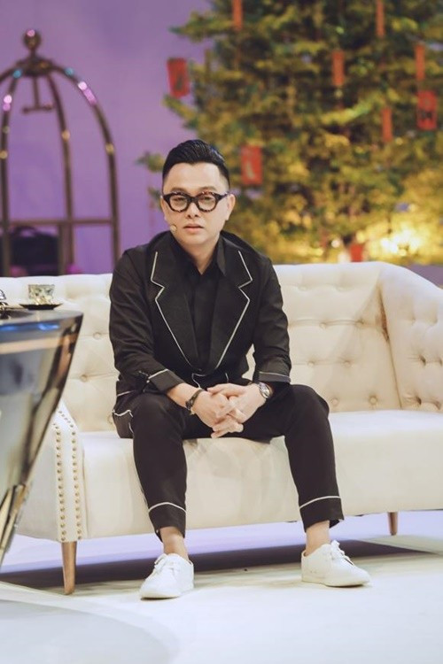 Công Trí rất kín tiếng về đời tư. Lần hiếm hoi nói về chuyện tình cảm, nam thiết kế cho biết, anh từng có mối tình kéo dài 13 năm. Ảnh: Người Lao Động.