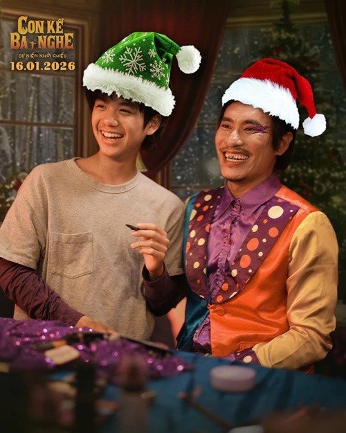 Trong phim Con kể ba nghe vừa ra rạp, Huỳnh Hạo Khang đóng vai Minh - con trai ông Thái (do Kiều Minh Tuấn đảm nhận). Ảnh: FB Hạo Khang.