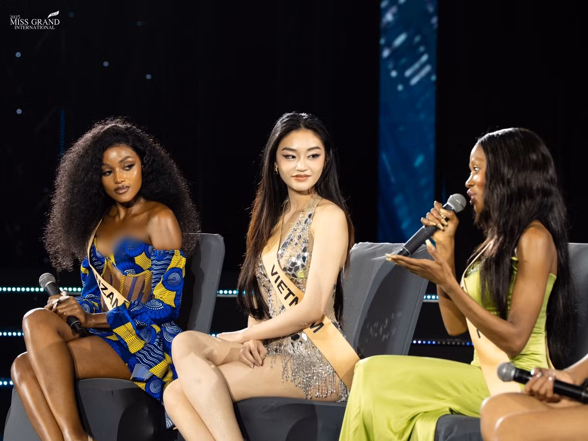 Beatrice Alex có mối quan hệ thân thiết với Yến Nhi. Trên trang cá nhân, đại diện Tanzania đăng tải không ít hình ảnh bên đại diện Việt Nam. Ảnh: Miss Grand International.