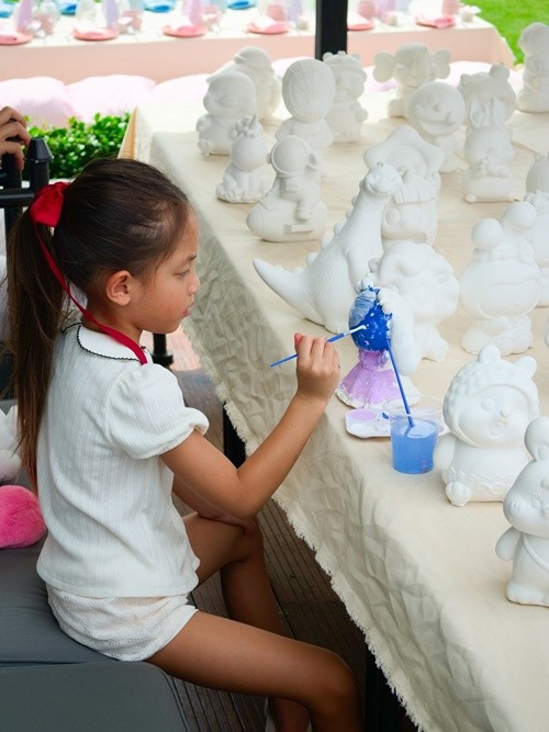 View - Hai nhóc tỳ nhà Hà Hồ mừng tuổi mới, ủng hộ 100 triệu cho bà con miền Trung | Báo Tri thức và Cuộc sống - TIN TỨC PHỔ BIẾN KIẾN THỨC 24H