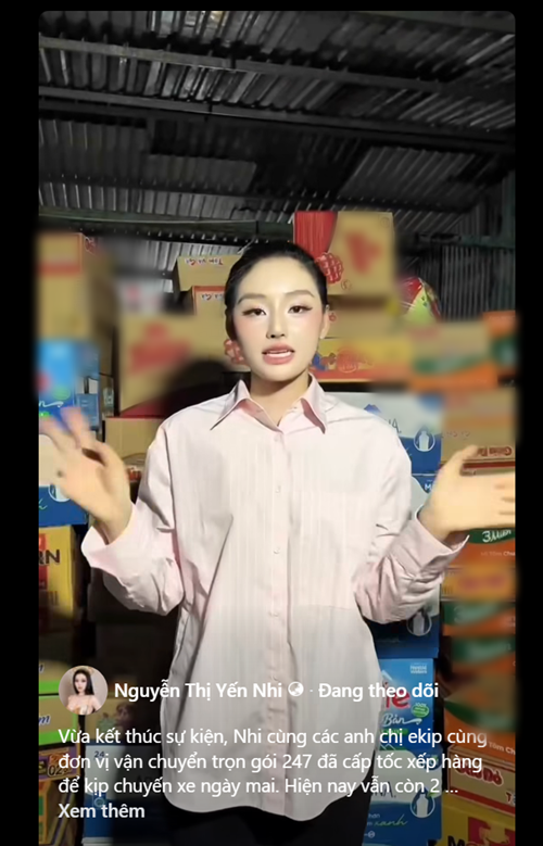 Trước đó, Yến Nhi bày tỏ: "Những ngày vừa qua là khoảng thời gian nặng nề đối với gia đình Yến Nhi và bà con tại Đắk Lắk. Nhi không khỏi xót xa khi nhìn cảnh từng mái nhà, những con đường quen thuộc chìm trong biển nước, có nơi bị dòng lũ cuốn qua... Ảnh: FB Yến Nhi.