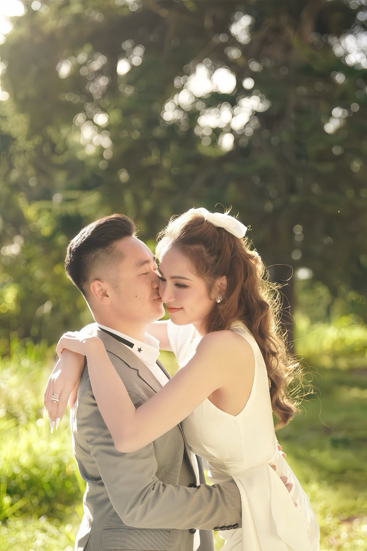 Gần đây, Diễm Hương tiết lộ bộ ảnh thực hiện cách đây 3 năm khi cả hai còn bí mật hẹn hò.