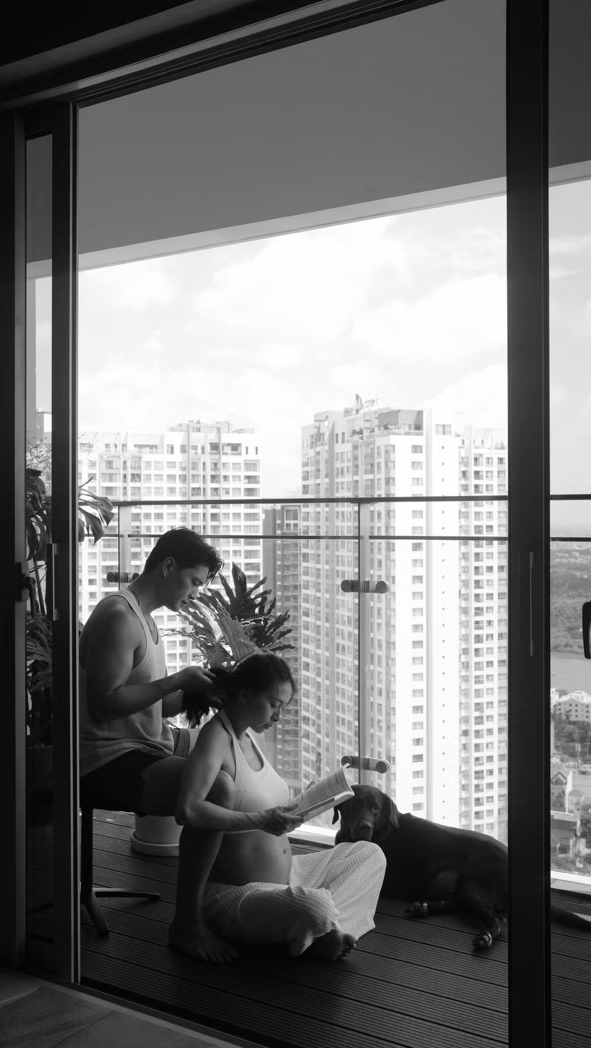 “Chưa có mặt mà làm chao đảo cả cuộc sống của hai người trưởng thành tự lập vậy á. Có mặt rồi thì còn gì nữa đây”, Ngô Thanh Vân trải lòng. Ảnh: FB Ngô Thanh Vân.