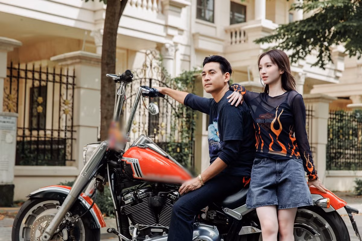 Trên trang cá nhân, diễn viên Ngọc Thuận đăng tải loạt ảnh bên Bích Ngọc. Cách đây 3 năm, cả hai về chung một nhà sau ít năm hẹn hò. Ảnh: FB Ngọc Thuận.