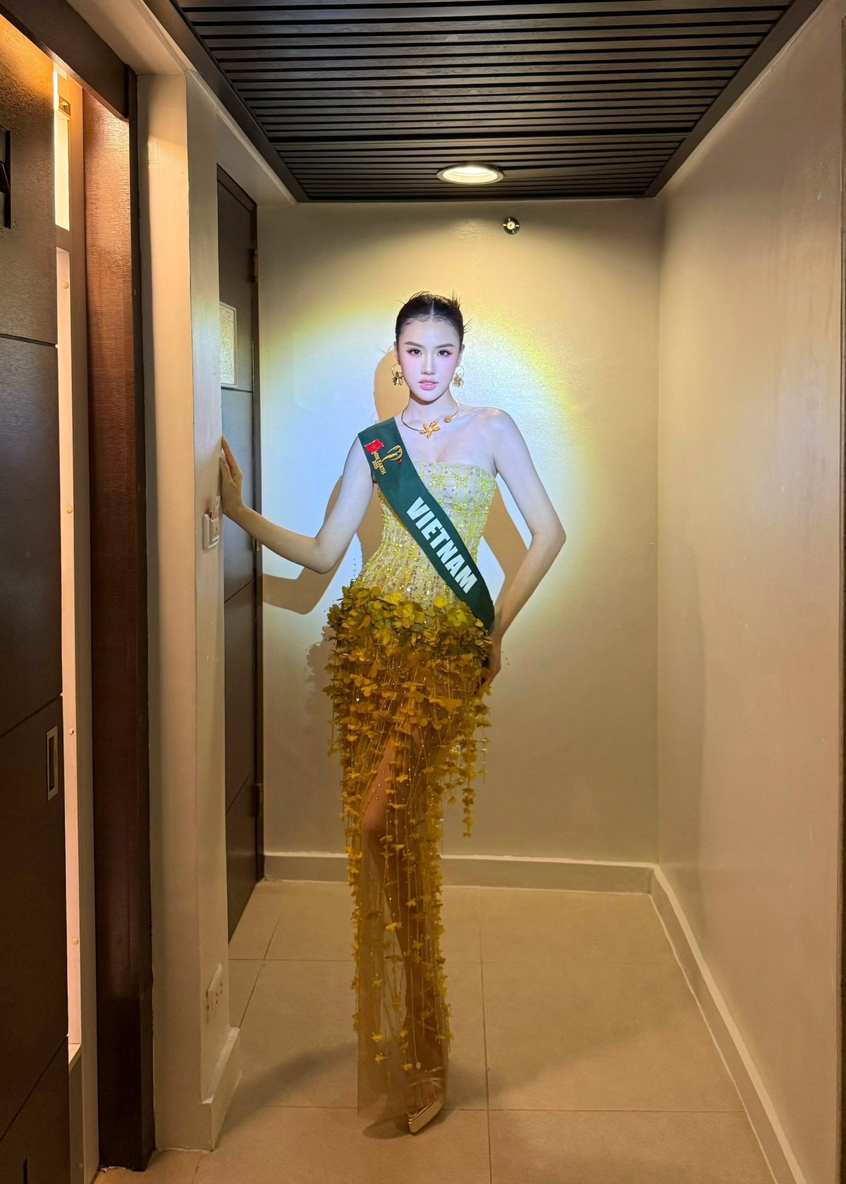 View - Trịnh Mỹ Anh nhận tin vui trước thềm chung kết Miss Earth 2025 | Báo Tri thức và Cuộc sống - TIN TỨC PHỔ BIẾN KIẾN THỨC 24H