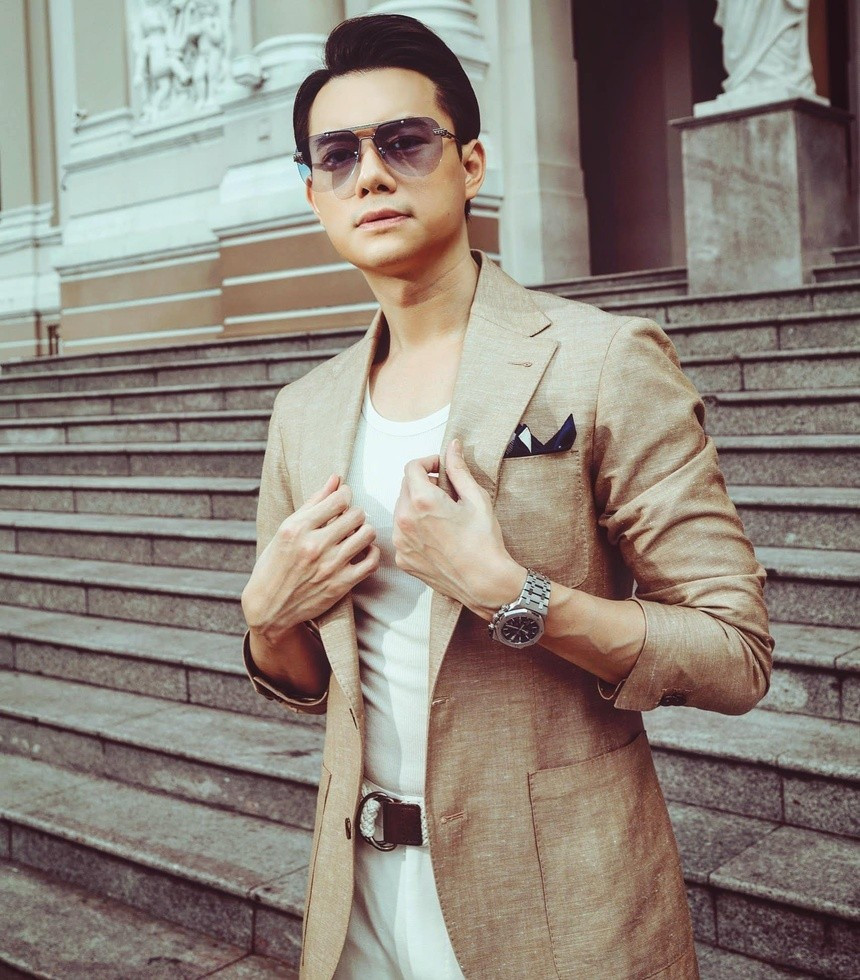 Theo Vietnamnet, từ giữa năm 2024, Anh Dũng hạn chế cập nhật mạng xã hội. Thời gian qua, nam diễn viên khá kín tiếng về cả công việc lẫn đời tư. Ảnh: Znews.