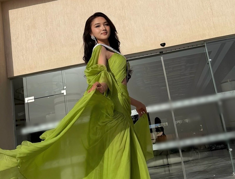 Trước chung kết, Thu Ngân trải qua các vòng thi: trình diễn áo tắm, phỏng vấn kín và trình diễn trang phục dân tộc.