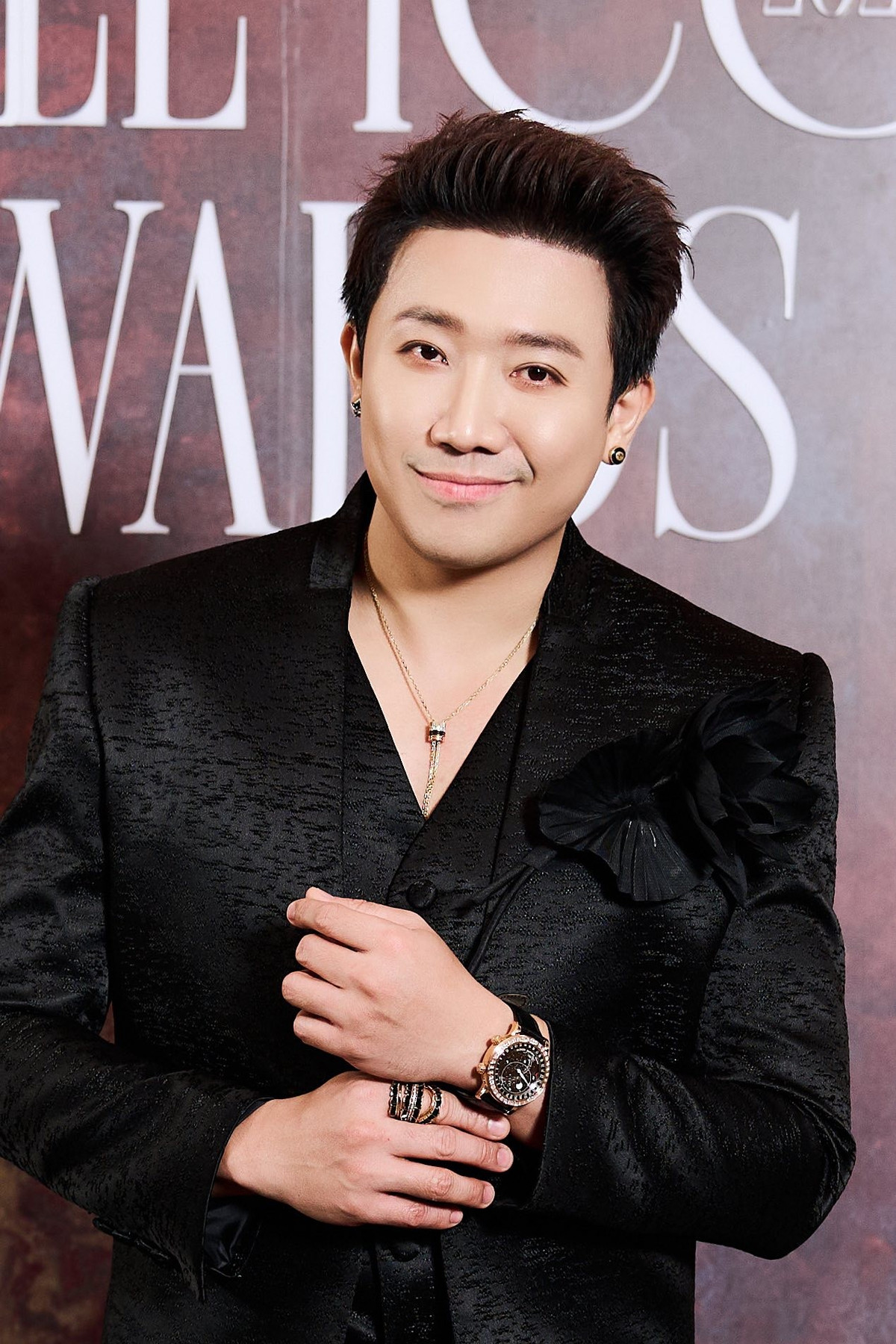 Dịp Tết Nguyên đán 2026, Trấn Thành ra mắt phim điện ảnh Thỏ ơi. Trước đó, ở các mùa phim Tết, nam MC giới thiệu các phim điện ảnh: Bố già, Nhà bà Nữ, Mai, Bộ tứ báo thủ. Ảnh: FB Trấn Thành.