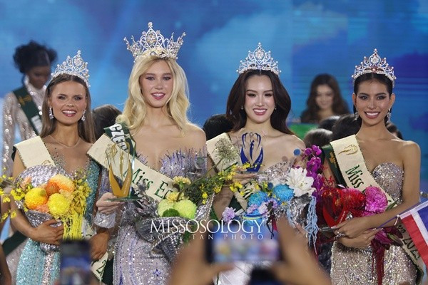 View - Trịnh Mỹ Anh đoạt á hậu, đại diện Cộng hòa Czech đăng quang Miss Earth 2025 | Báo Tri thức và Cuộc sống - TIN TỨC PHỔ BIẾN KIẾN THỨC 24H