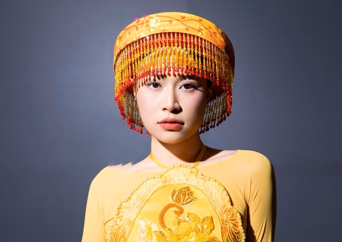 Hoàng Thùy Linh cùng người hâm mộ ủng hộ 100 triệu đồng. “Tập thể chúng em xin được chung tay đóng góp đến bà con vùng lũ. Mong mọi người an toàn và sớm ổn định đời sống”, nữ ca sĩ viết. Ảnh: FB Hoàng Thùy Linh.