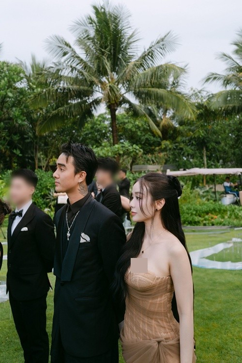 Đôi uyên ương dính như sam sau khi về chung một nhà. Ảnh: FB Đạt G.