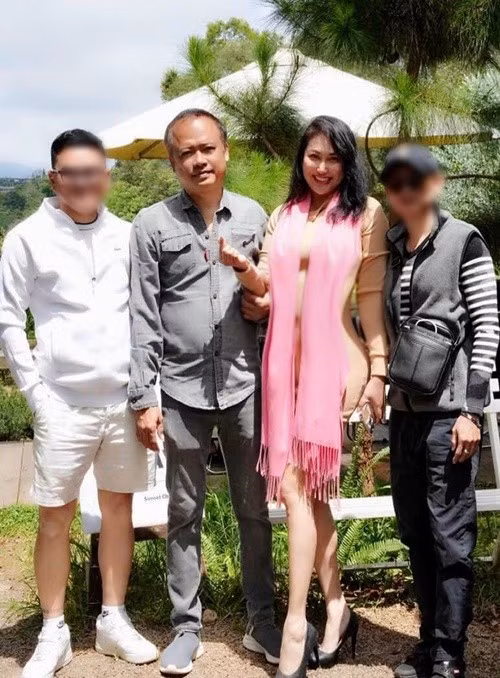 "Giữa hai người lớn đã đi qua nhiều sóng gió, tình yêu không phải để sở hữu, mà để chia sẻ, đồng hành, đồng cảm", nữ diễn viên trải lòng.