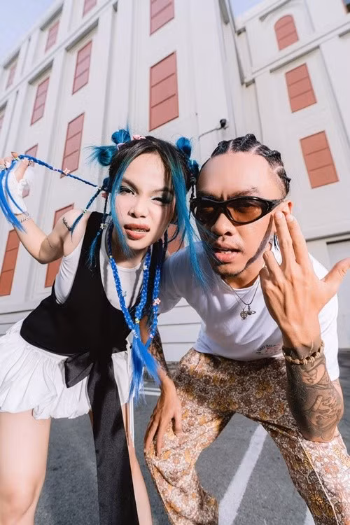 Minh Lai cho biết, tình cảm chỉ là một câu chuyện bên lề, anh và Liu Grace đều muốn được tập trung nhiều nhất vào các sản phẩm âm nhạc. Ảnh: FB Minh Lai.