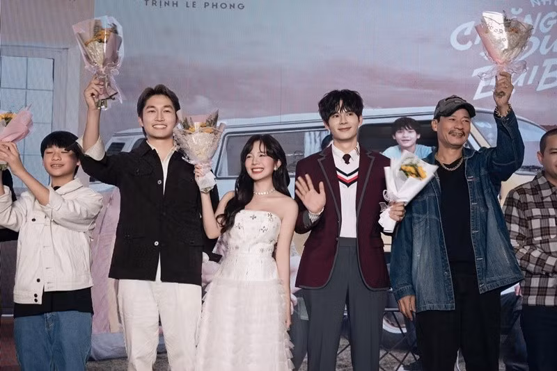 Ngoài đóng chung phim, cặp đôi nhiều lần cùng đi chơi, đi du lịch. Ảnh: FB Ngọc Huyền.