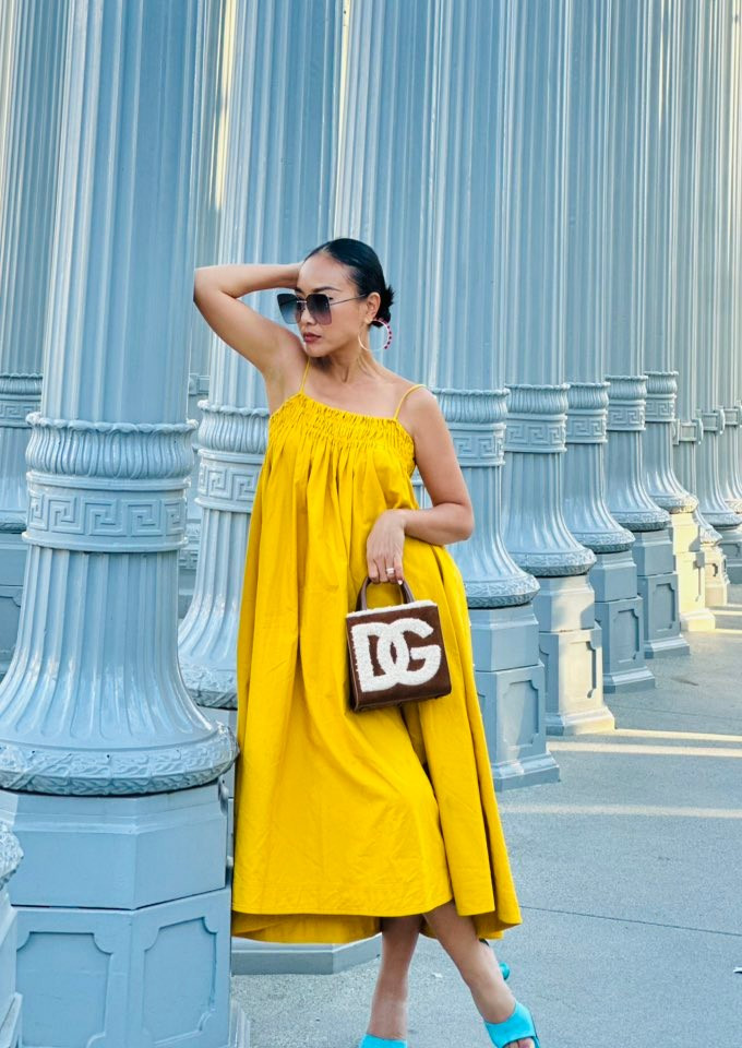 Tên tuổi của Đoan Trang gắn liền với các bài hát: Tóc hát, Quạt giấy, Socola, Bâng khuâng, Khi tôi 20, Forget me not. Ngoài ra, nữ ca sĩ còn đóng phim: Sài Gòn, anh yêu em, Trái tim son trẻ, Ghen.