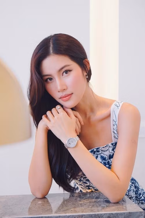 Người đẹp đã tốt nghiệp ngành diễn viên Kịch, Điện ảnh tại trường Đại học Sân khấu - Điện ảnh TP HCM. Cô từng giành huy chương vàng Liên hoan Sân khấu Kịch Toàn quốc 2022. Ảnh: FB Lan Anh.