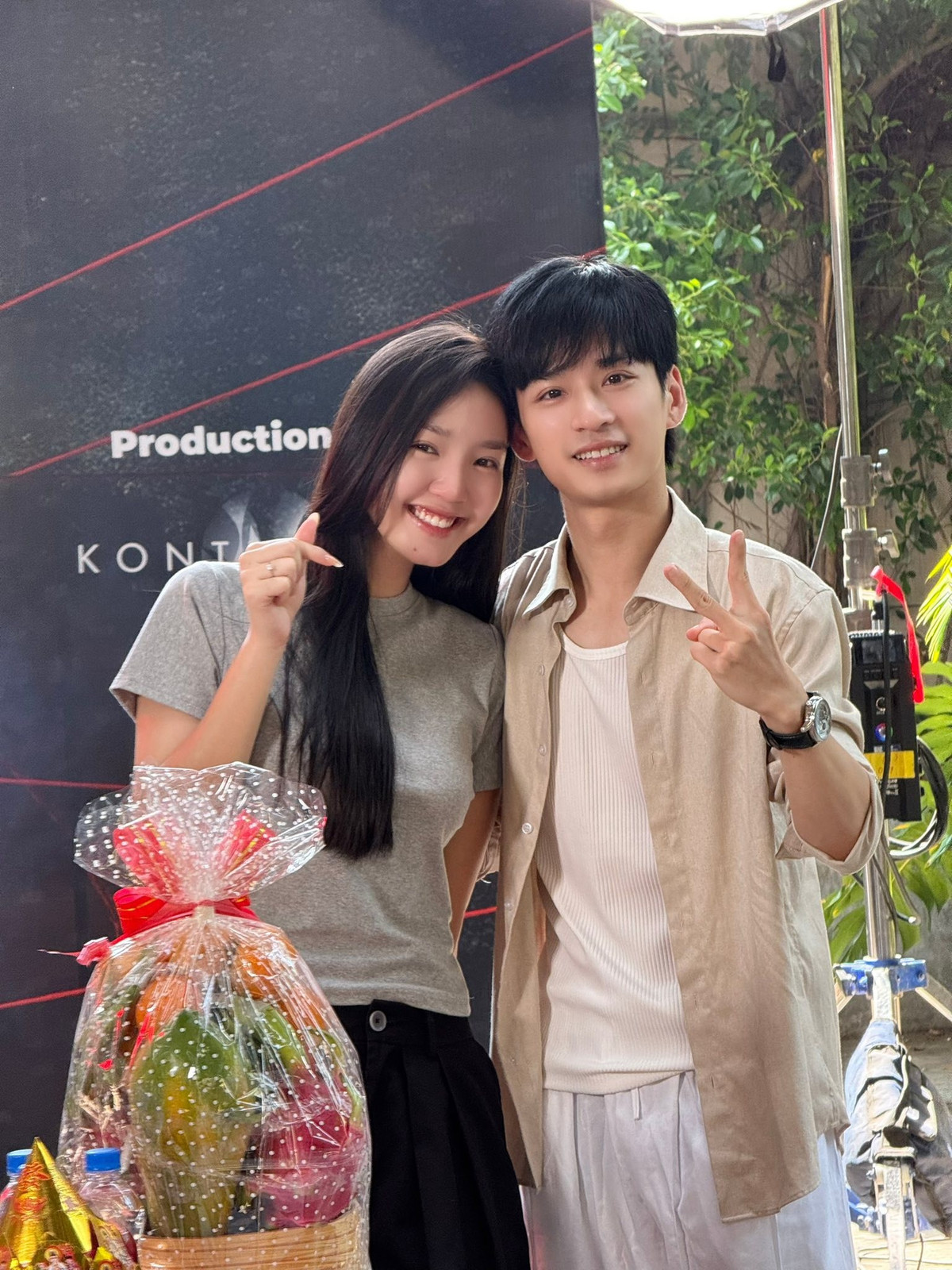 Năm 2025, ngoài Nhà ba tôi một phòng, Thám tử Kiên: Kỳ án không đầu, Đoàn Minh Anh còn quay phim Sợi chỉ đỏ. Ảnh: FB Đoàn Minh Anh.