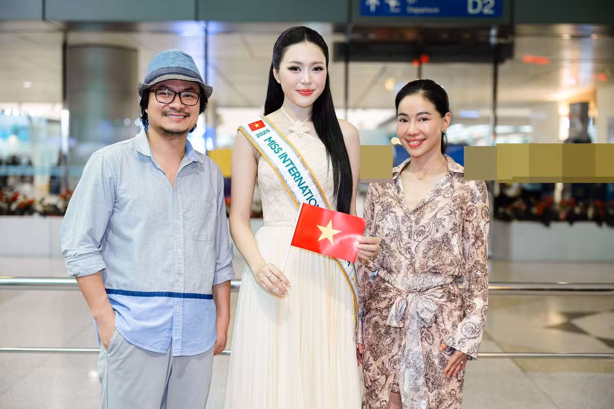 "Hành trình này thật sự tuyệt vời, tuyệt vời vì mỗi bước đi của Duy đều chưa bao giờ đơn độc", Kiều Duy chia sẻ. Ảnh: FB Kiều Duy.