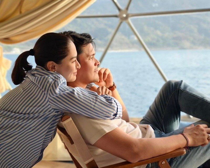 Trong mắt Marian Rivera, Dingdong Dantes là người chồng, người cha tuyệt vời. Ảnh: FB Marian Rivera.