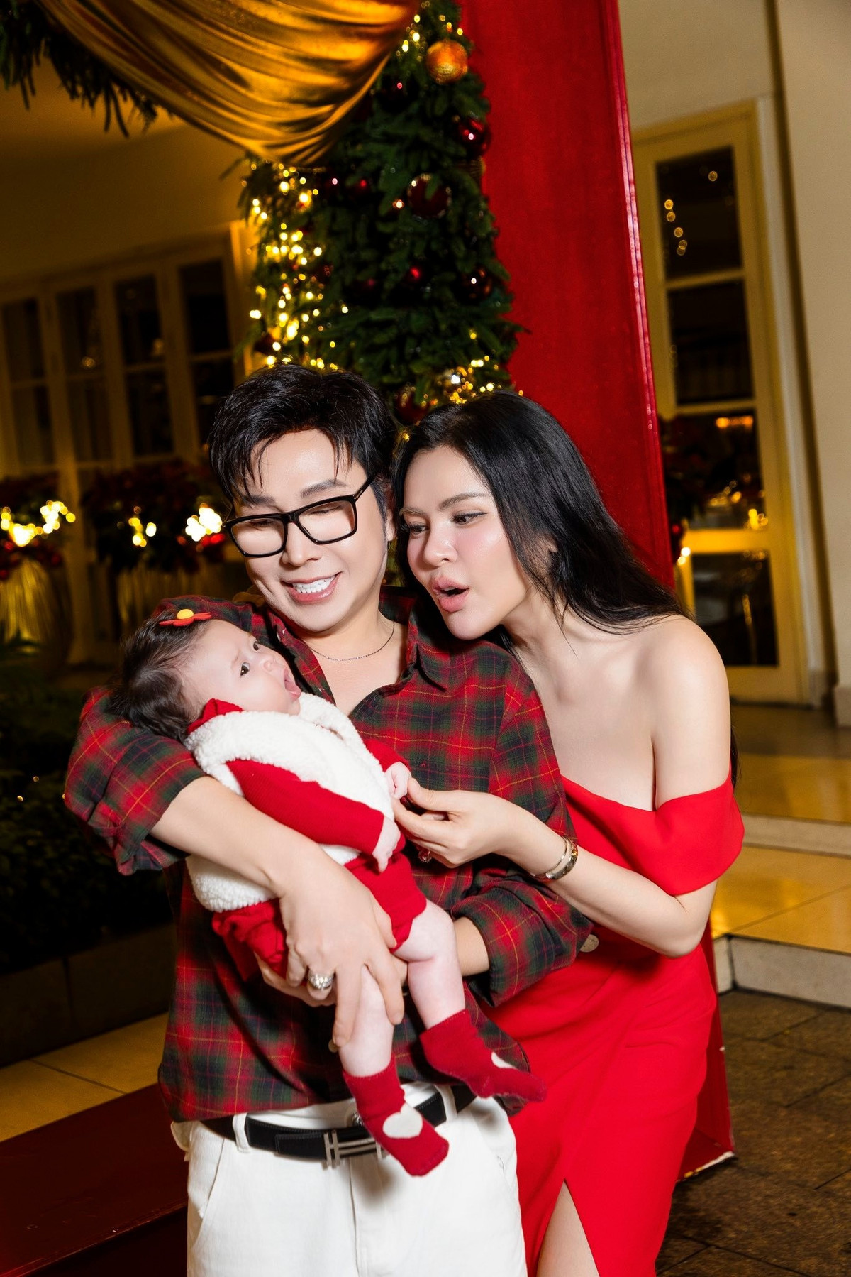 View - Phương Lê tận hưởng hôn nhân viên mãn, ngày càng quyến rũ sau sinh | Báo Tri thức và Cuộc sống - TIN TỨC PHỔ BIẾN KIẾN THỨC 24H