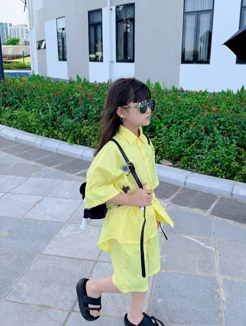 Theo Vietnamnet, năm 2021, Cherry An Nhiên có thu nhập khoảng 30 - 50 triệu đồng/tháng.