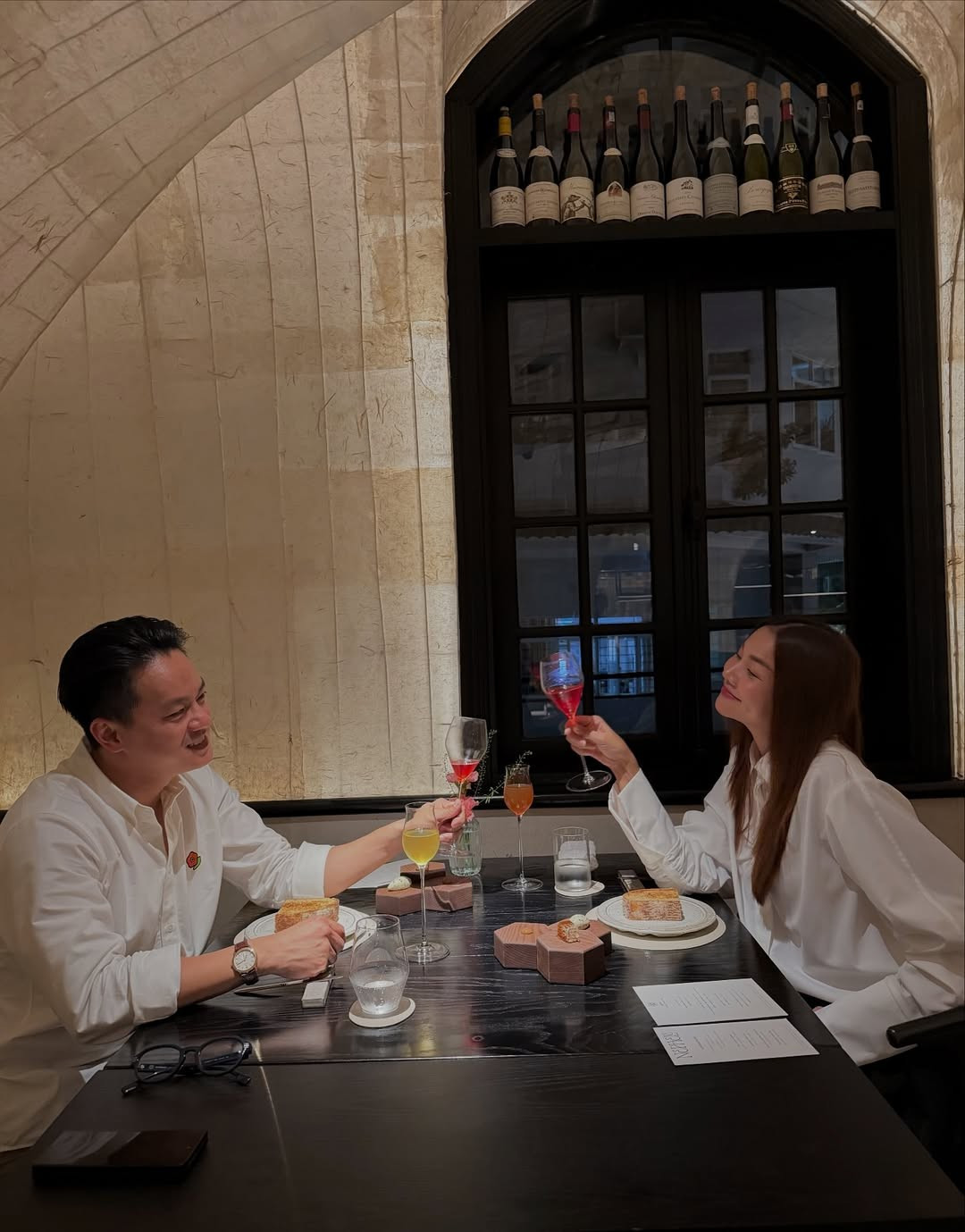 View - Siêu mẫu Thanh Hằng kỷ niệm 2 năm ngày cưới | Báo Tri thức và Cuộc sống - TIN TỨC PHỔ BIẾN KIẾN THỨC 24H