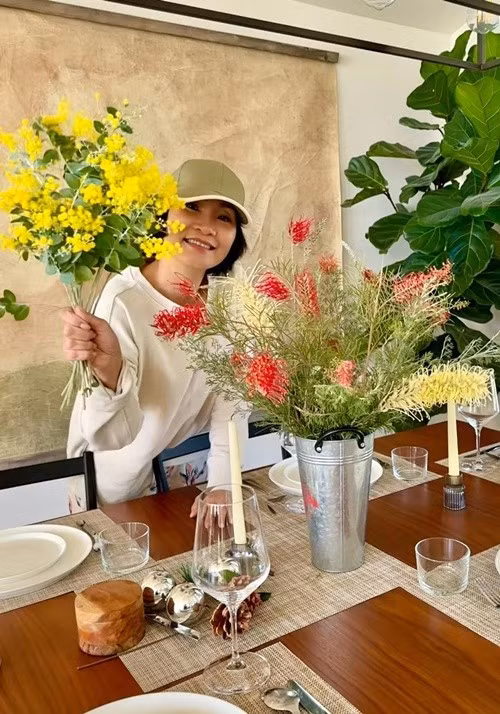 Ở Mỹ, Hồng Đào sống trong biệt thự vườn rộng rãi. Ảnh: FB Hồng Đào.