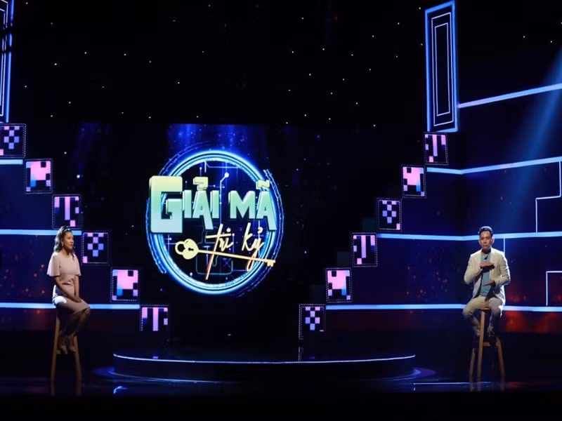 "Từ khi tôi quen thân với Trinh là tôi biết cách xin lỗi con mình, tâm lý với con mình hơn", Hữu Tiến nói. Ảnh: FB Ngọc Trinh.