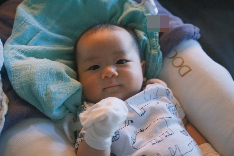 Trên trang cá nhân, vợ Lam Trường thường xuyên đăng tải hình ảnh quý tử. Ảnh: FB Yến Phương.